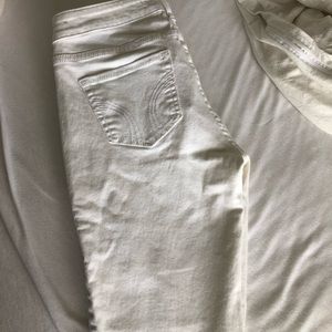 white hollister jeans